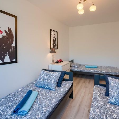 Apartments 4 You Niepodleglosci Тихи Екстер'єр фото